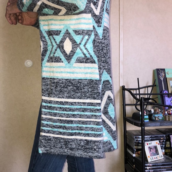 Patterned Cardigan - Picture 4 of 4